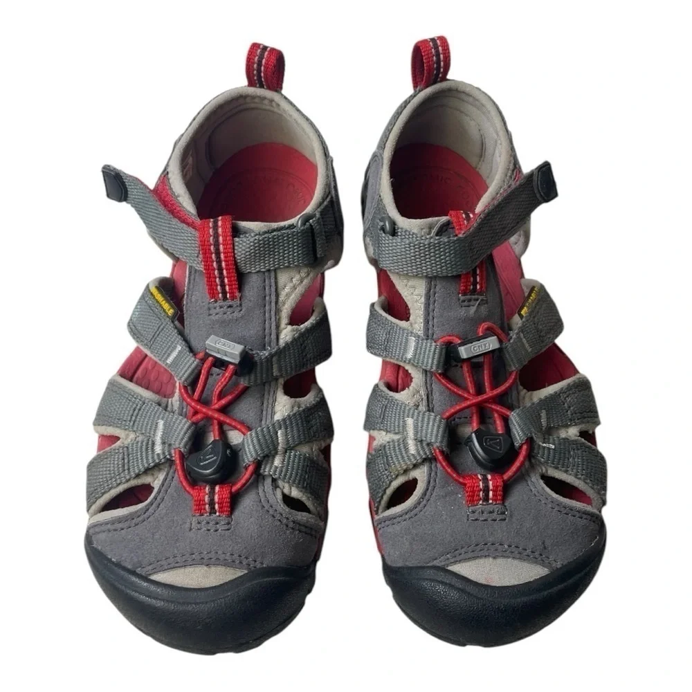 Keen Youth Seacamp II CNX Grey/Red Outdoor Sandals